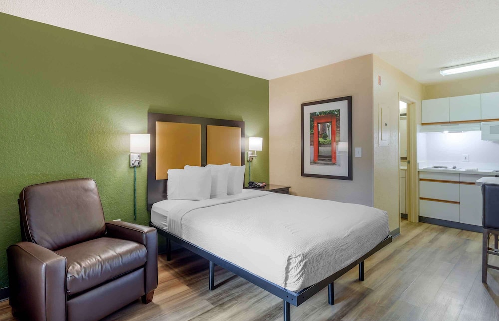 Extended Stay America - Nashville - Franklin - Cool Springs 34/57