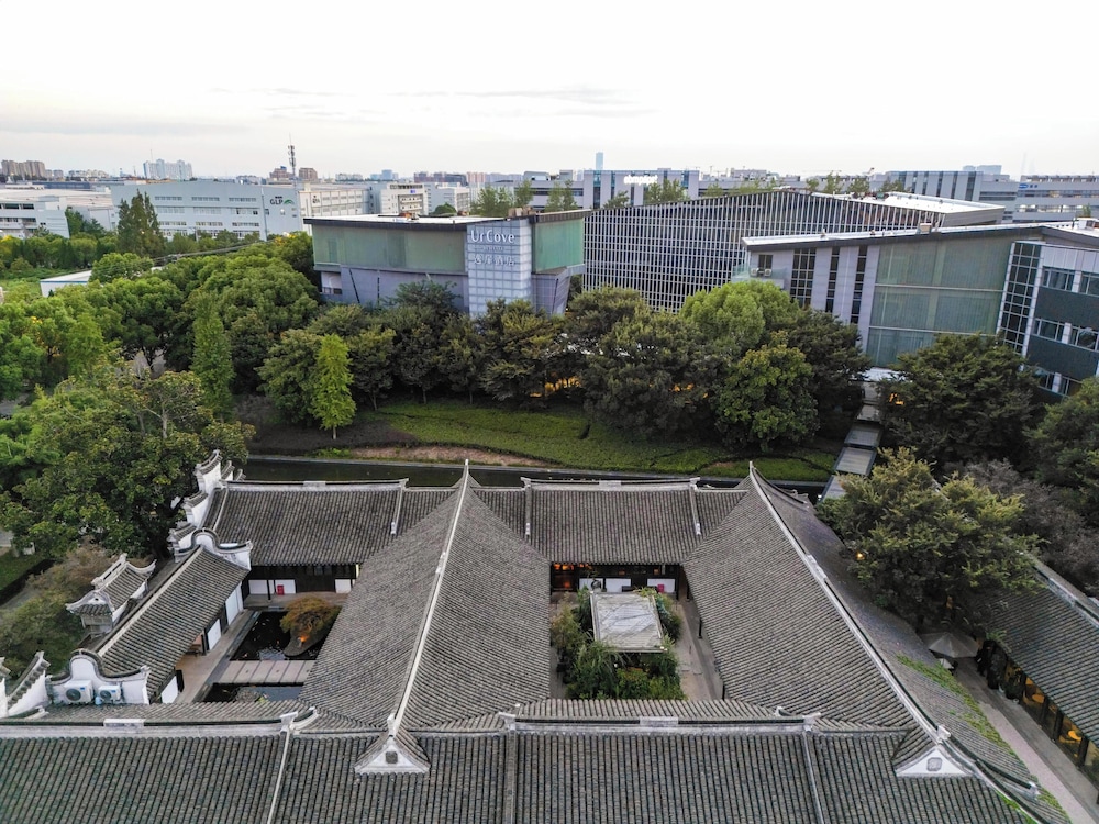 Shanghai International Tourist Resort Fuyi Hotel 49/55