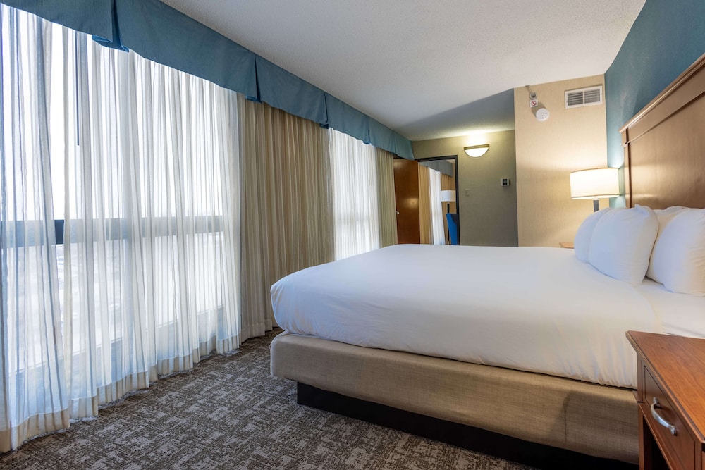 Pear Tree Inn St Louis Near Union Station 7/50