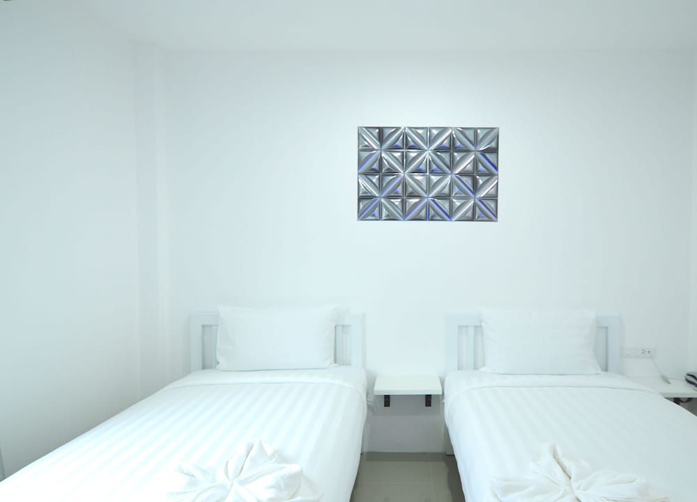 Montara Hotel & Resort Korat 11/30