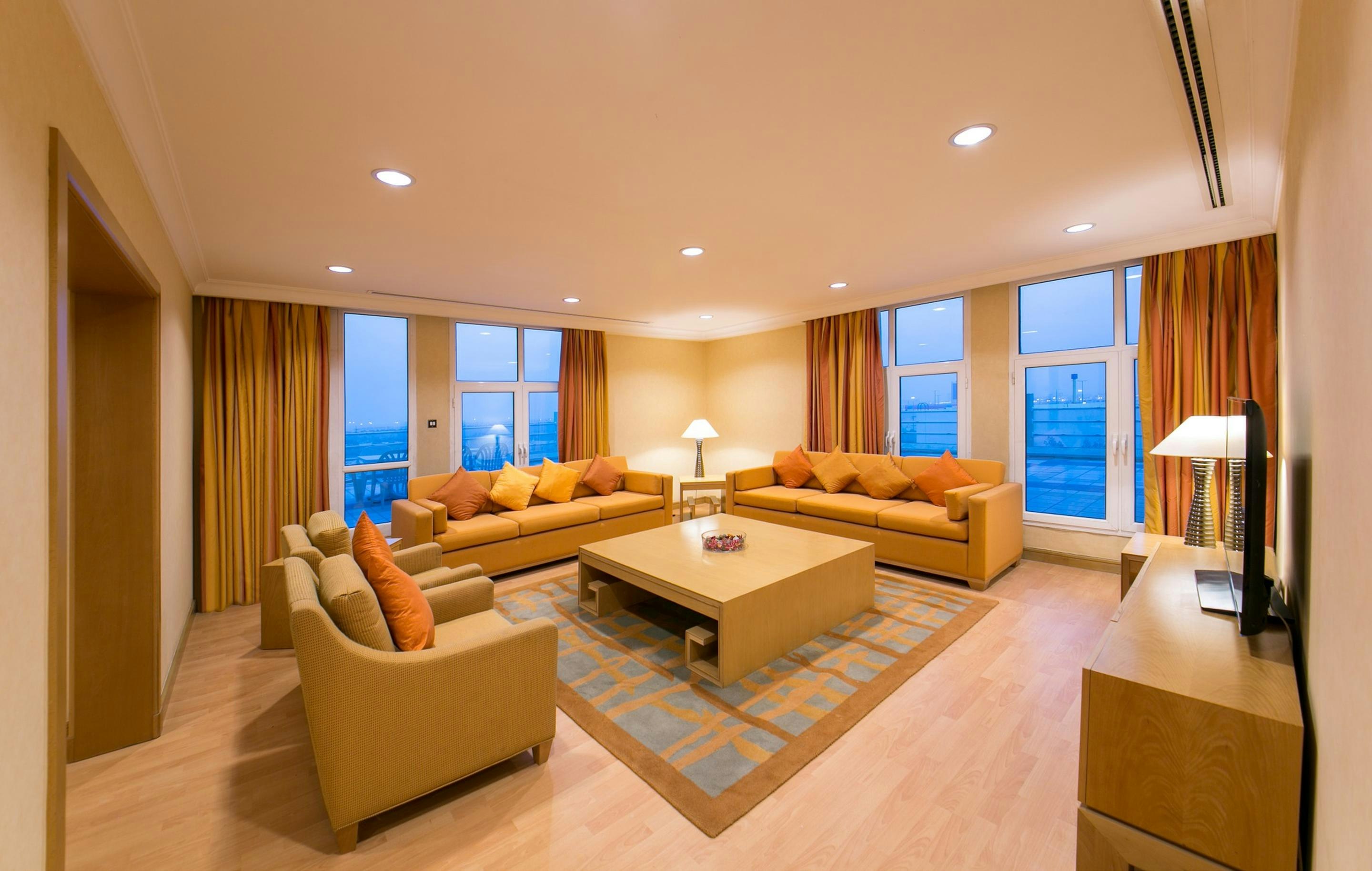 Copthorne Al Jahra Hotel & Resort 51/76