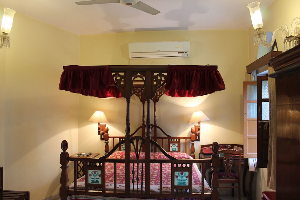 Hotel Madhuban 25/51