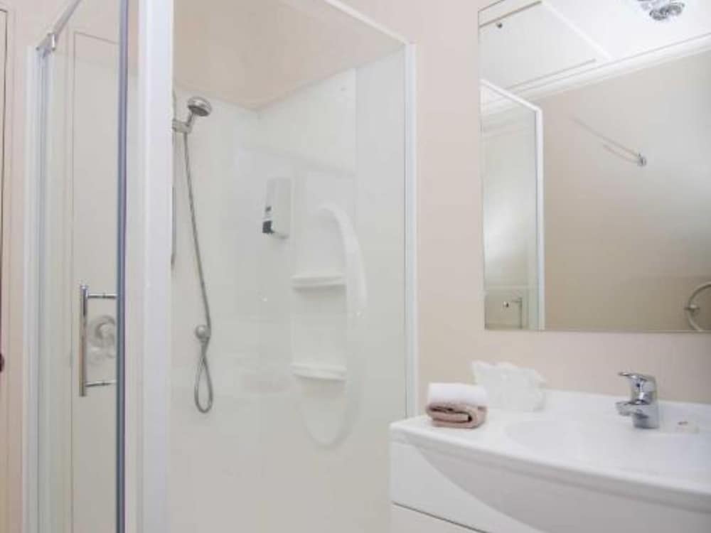 Tahuna Beach Kiwi Holiday Park & Motel 43/44