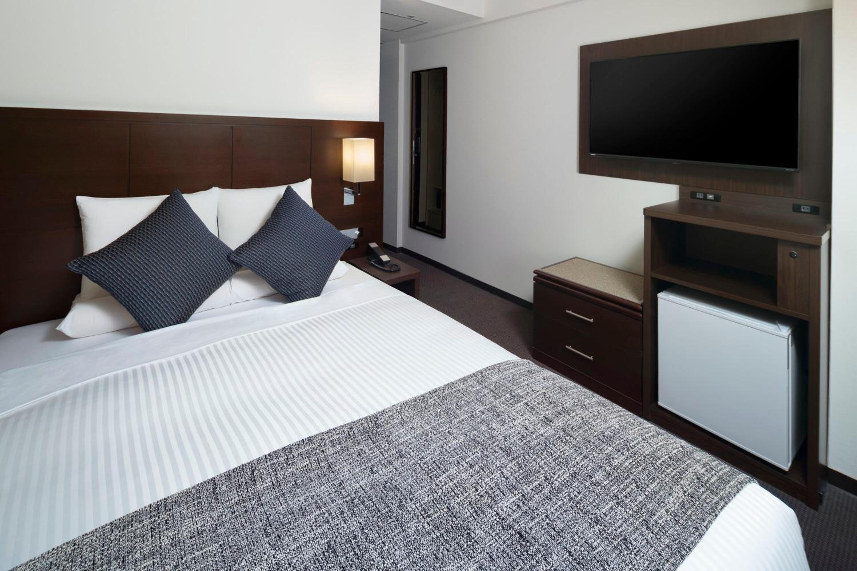 STANDARD, DOUBLE BED, SMOKING