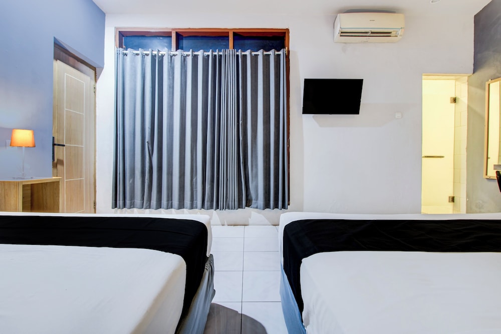Hotel O Tegal near near Pacific Mall Tegal formerly Hugo Suites Family 24/33