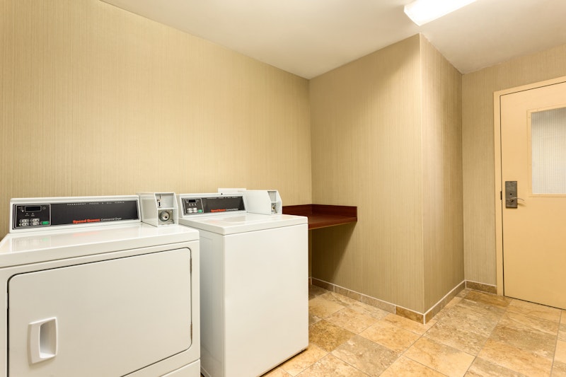 Hampton Inn & Suites Prattville AL 51/55