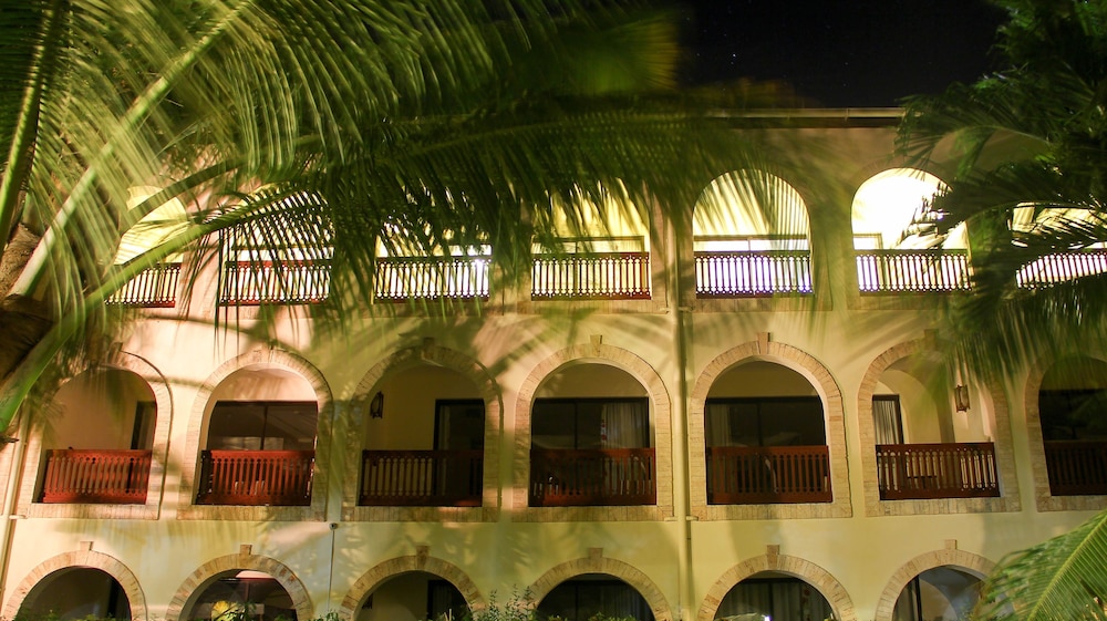 Lotfa Resort Diani 2/18