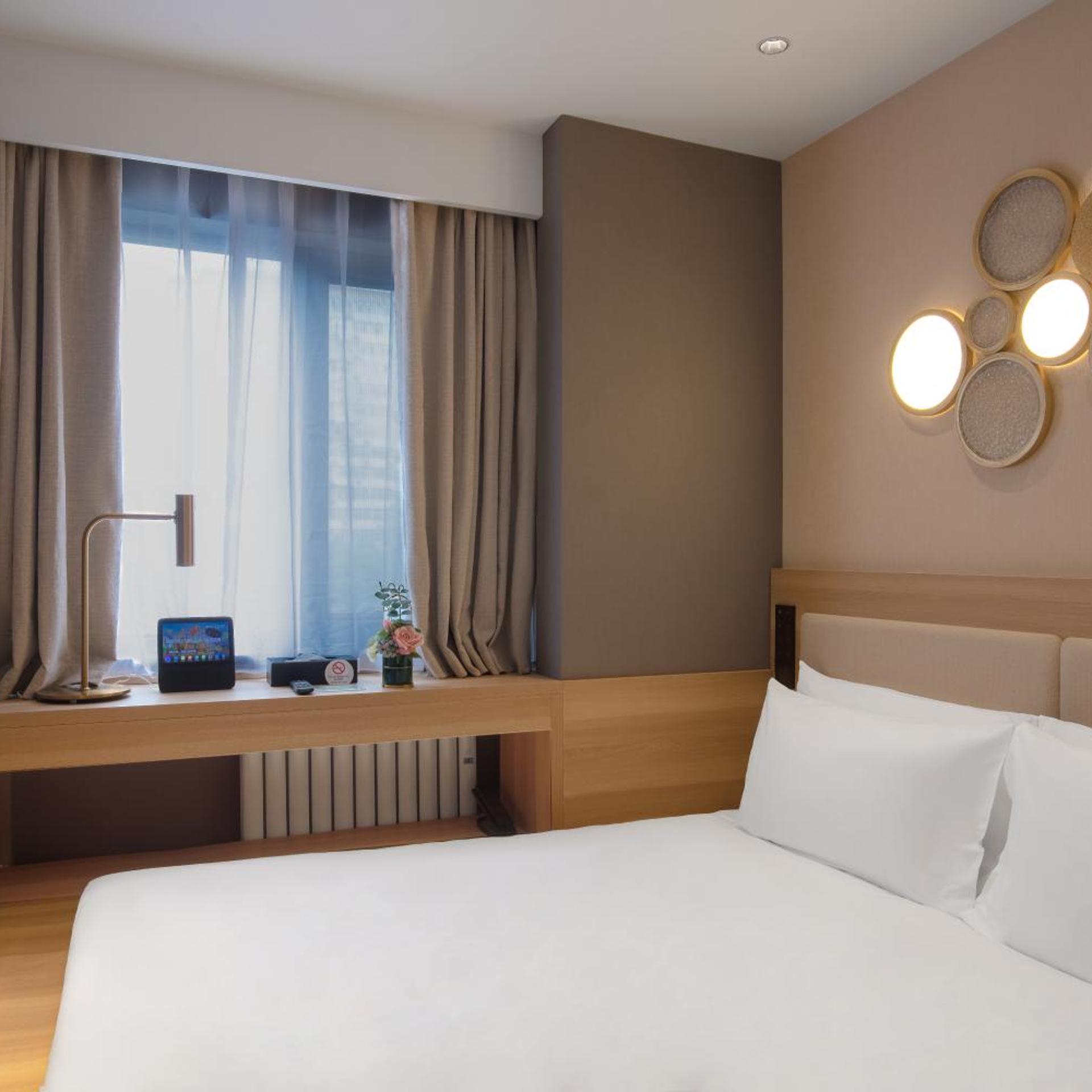 Orange Hotel (Beijing Yansha Liangma River) 11/50