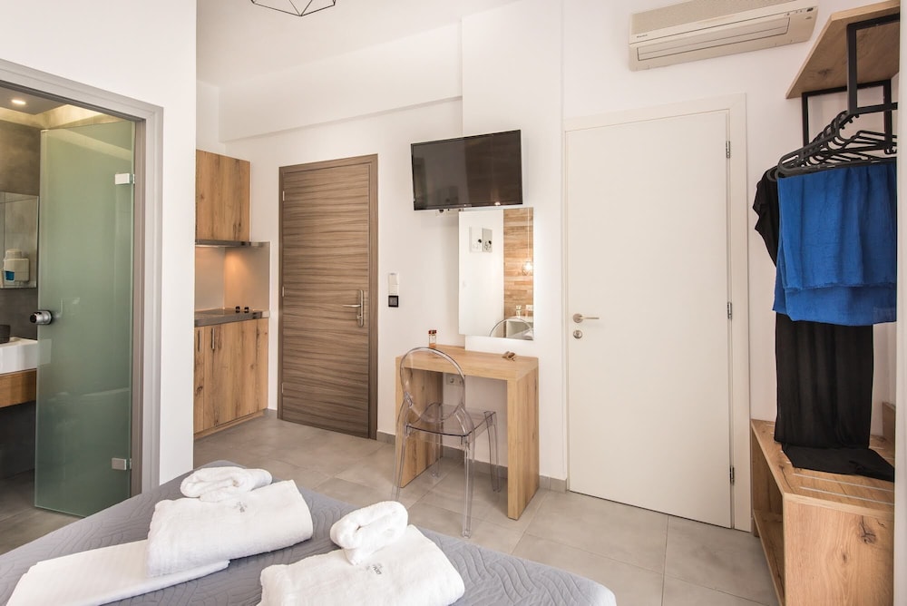 Dimamiel Malia Inn 46/50