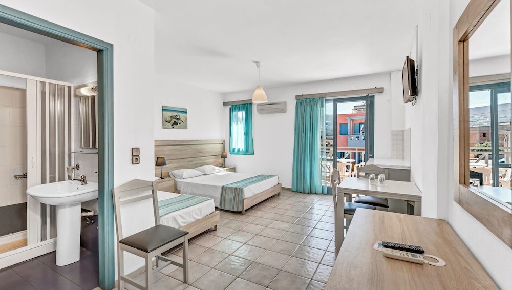 Marilisa Hotel 50/50
