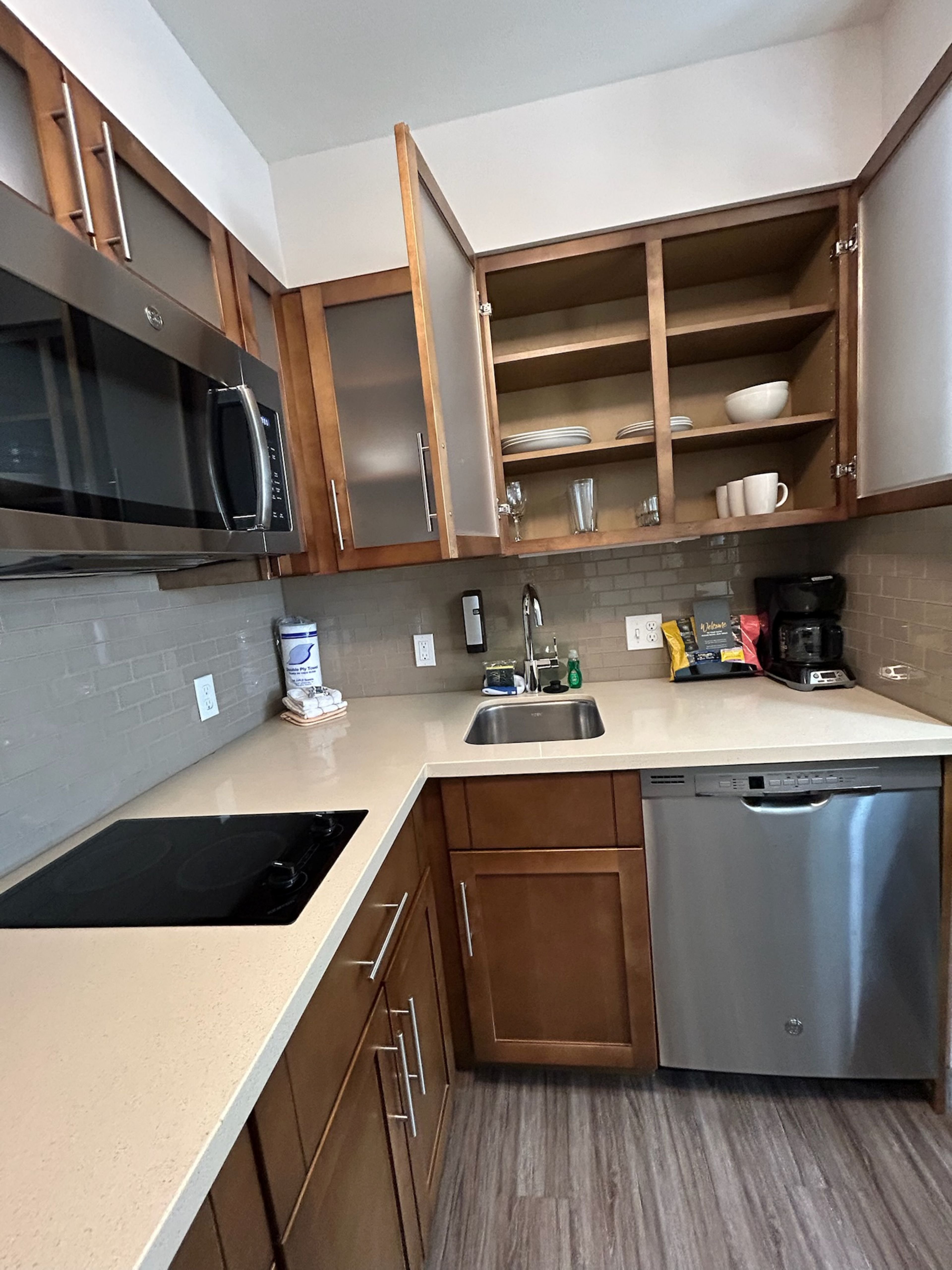 Staybridge Suites Hillsboro South 76/76