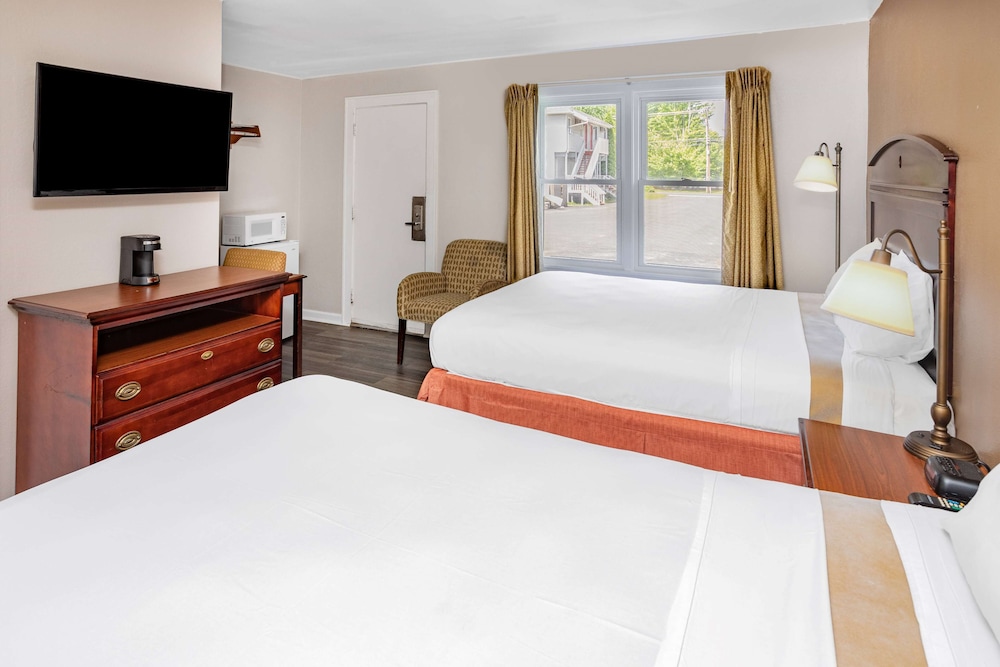 Travelodge by Wyndham Great Barrington Berkshires 15/43