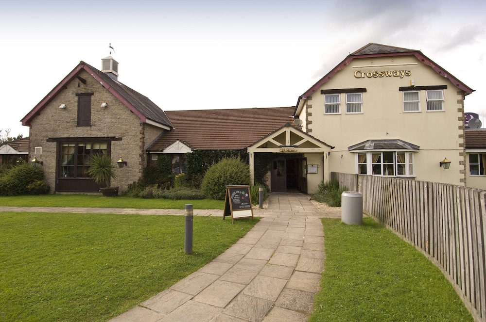 Premier Inn Caerphilly Crossways 24/28