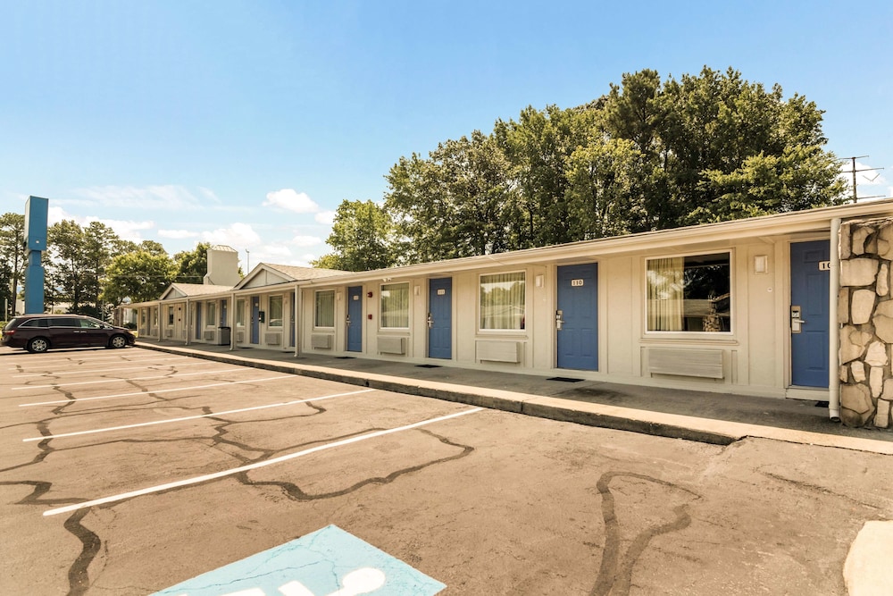 Motel6 Newport News, VA 29/38