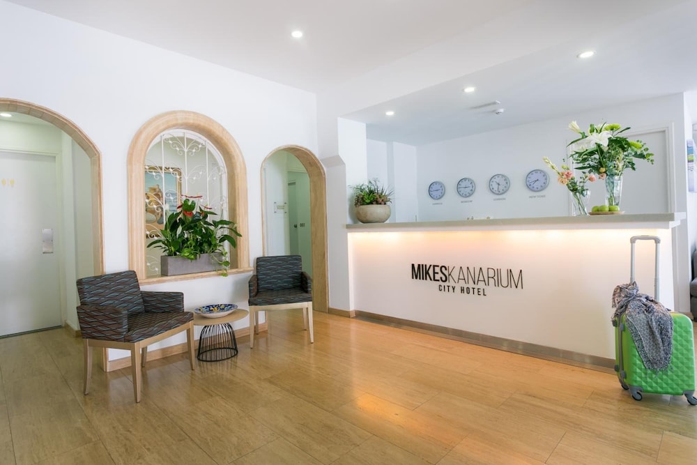 Mikes Kanarium City Hotel 9/57