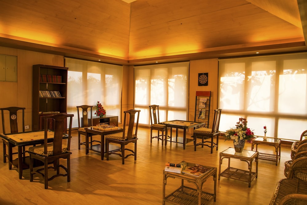 ESTHELL VILLAGE RESORT 25/48
