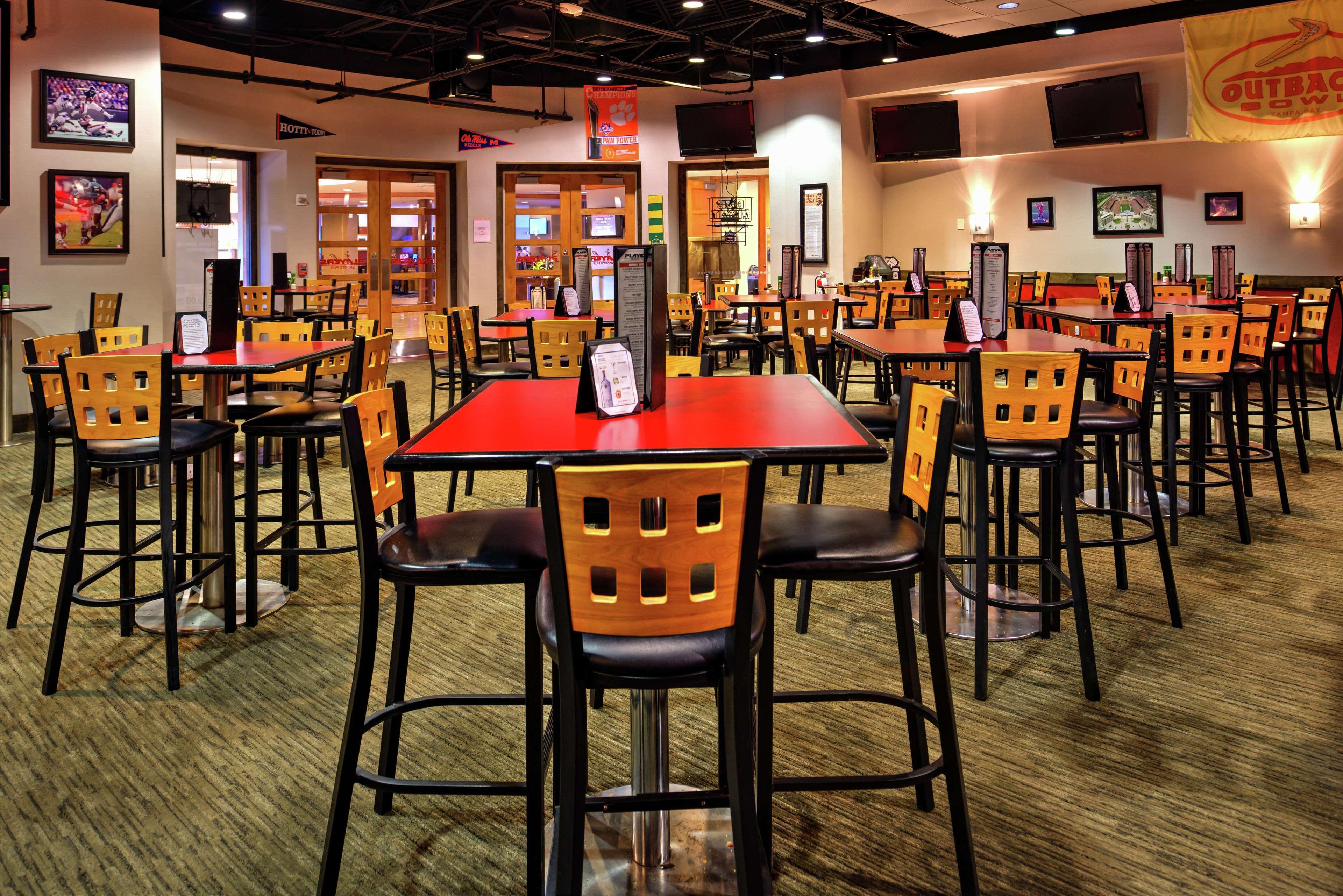 restaurant cafeteria