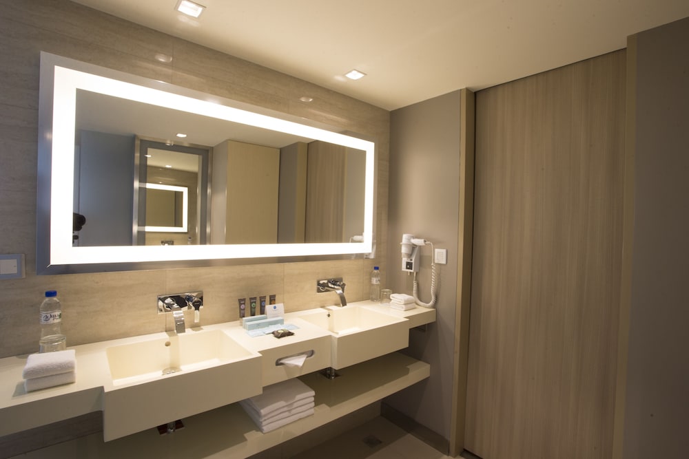Hotel Novotel Manila Araneta Center 75/76