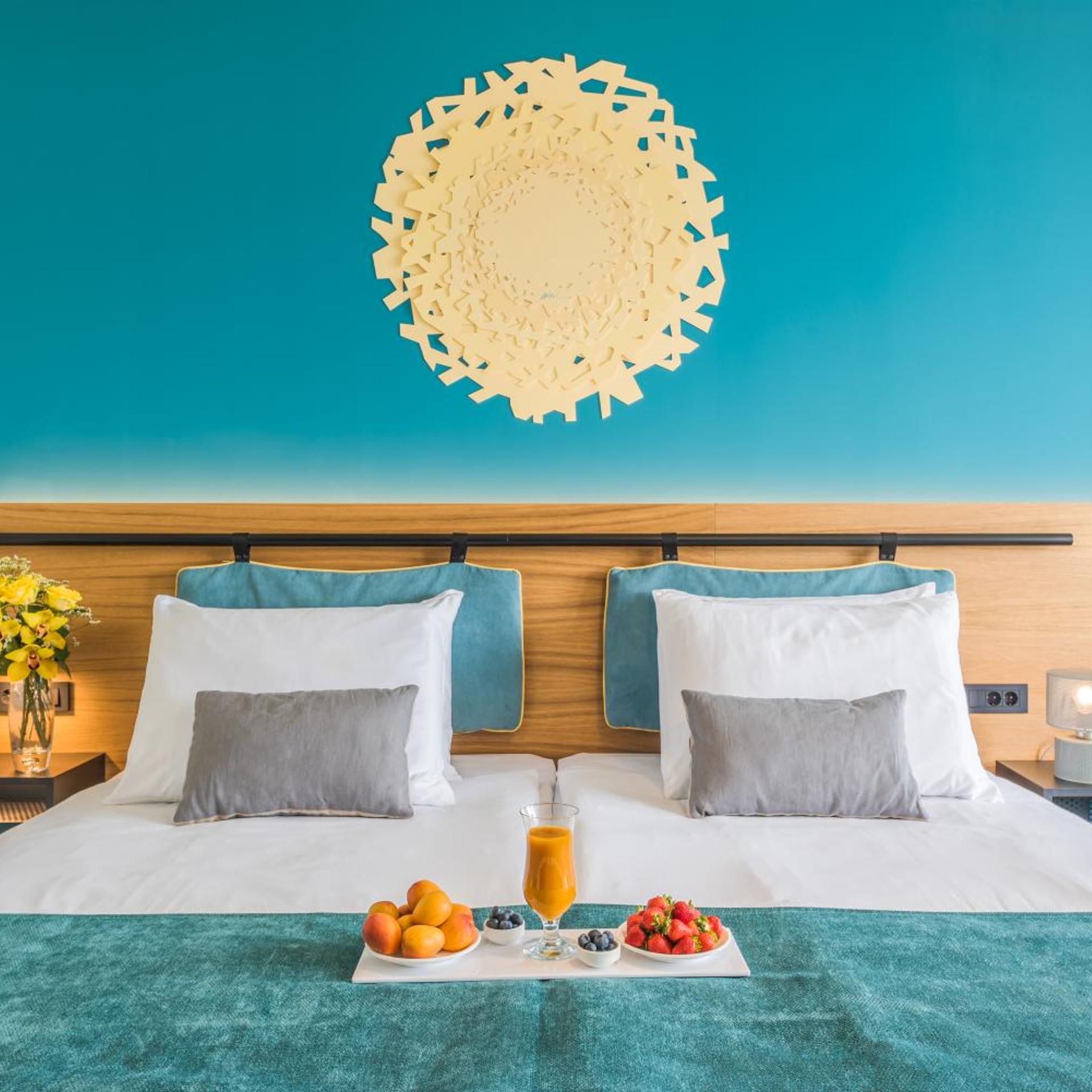 غرفة قياسية بسرير مزدوج أو سريرين منفصلين بشرفة مع أريكة، Hotel Nestos 10/10