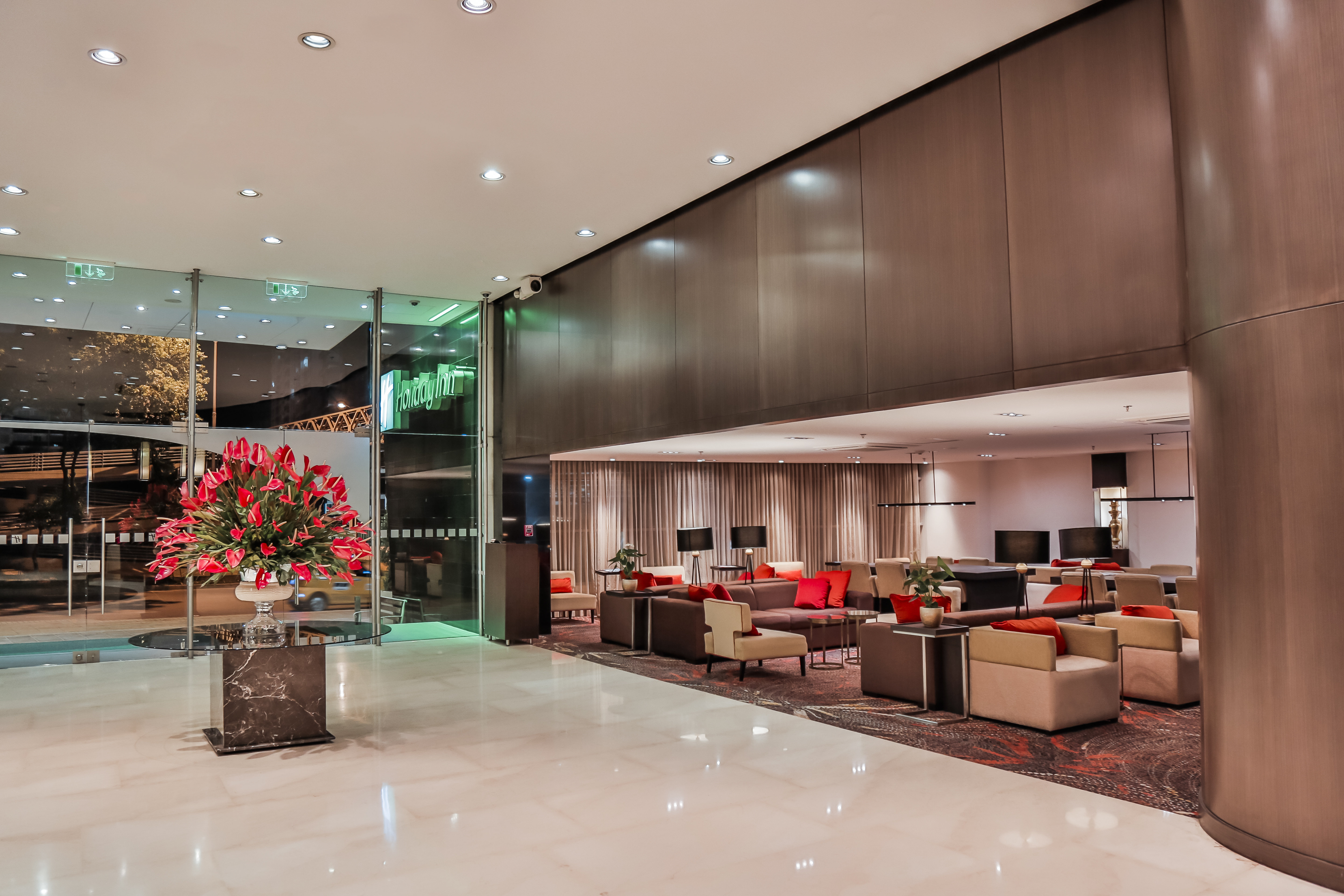 Holiday Inn Bucaramanga Cacique 11/74