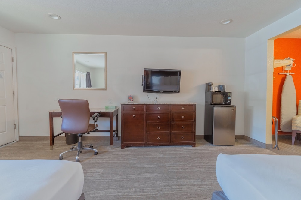 Yosemite Inn 33/61