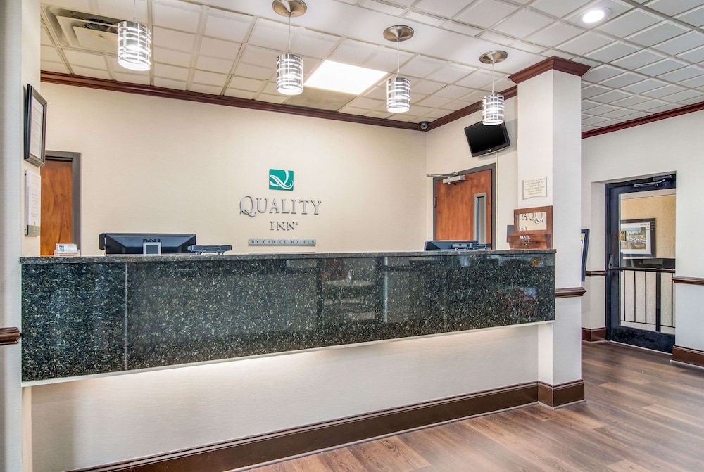 Quality Inn Suwanee I-85 12/39