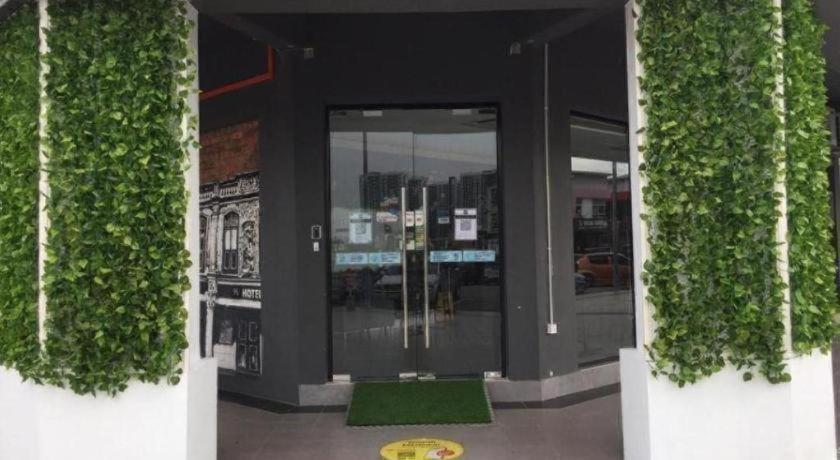 96 Boutique Hotel 6/38