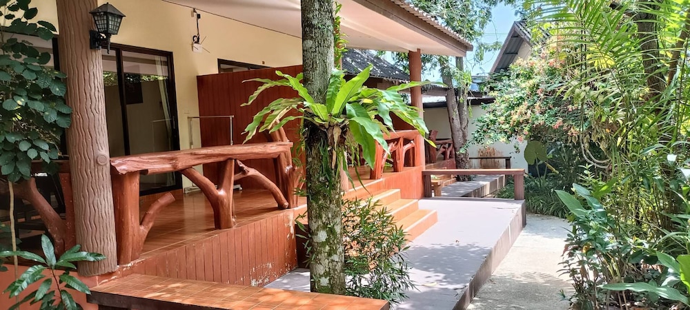 Baan Suan Resort 6/54