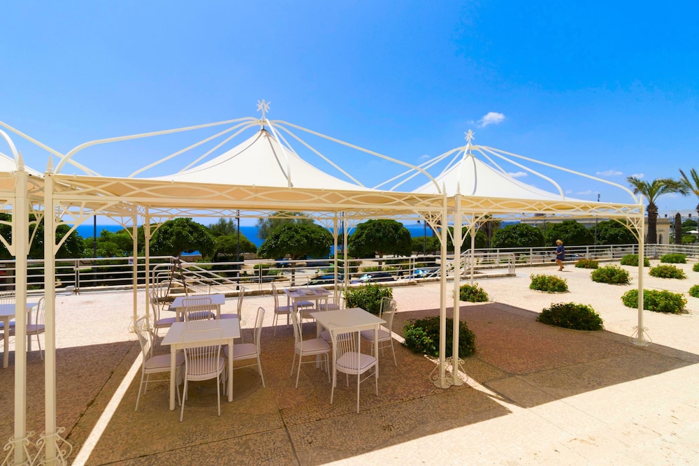 Albergo Palazzo 28/33