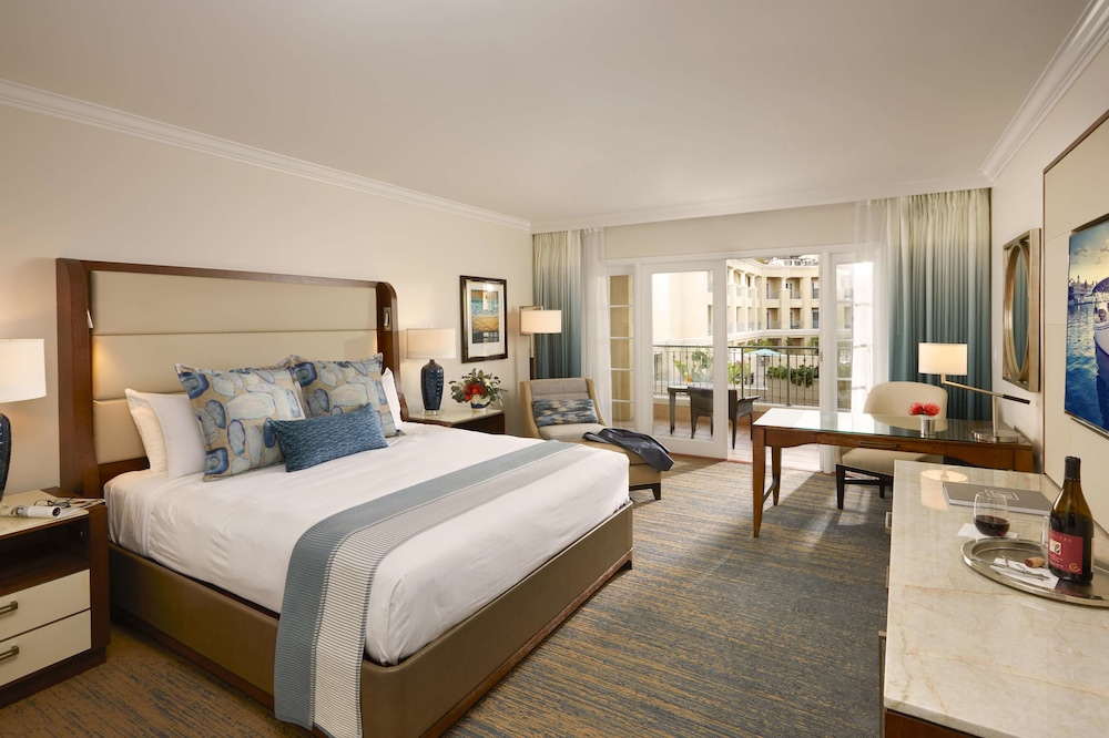 Balboa Bay Resort 22/71