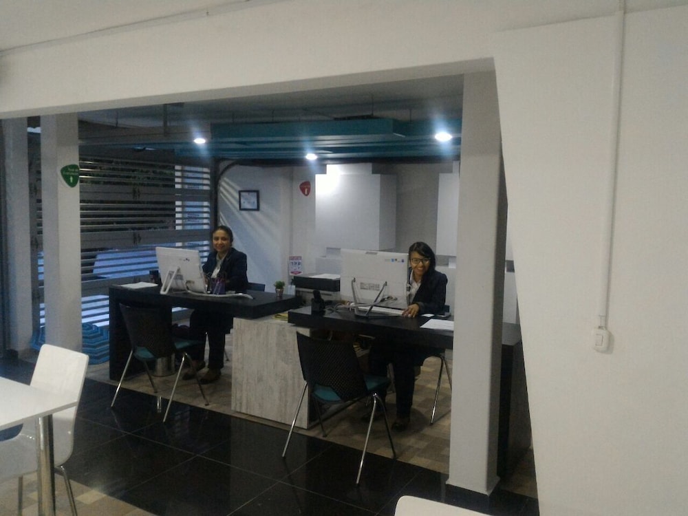 Hotel Csi Medellín 19/22