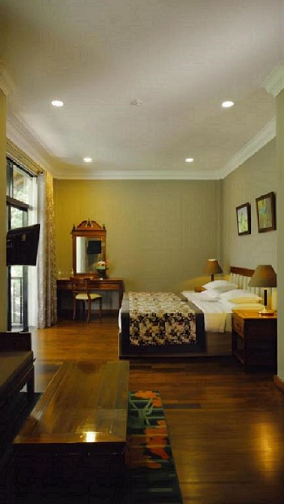 STANDARD, TWIN BEDS