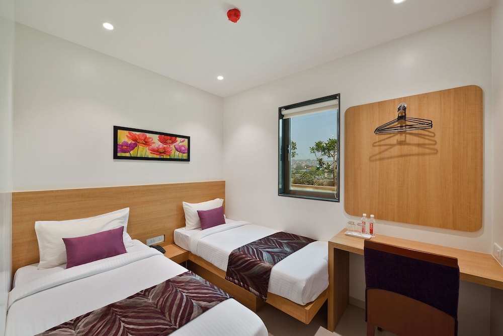 Hotel Leafio Mumbai 22/33