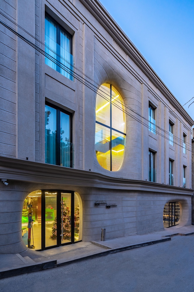 Platforma Design Hotel 60/66