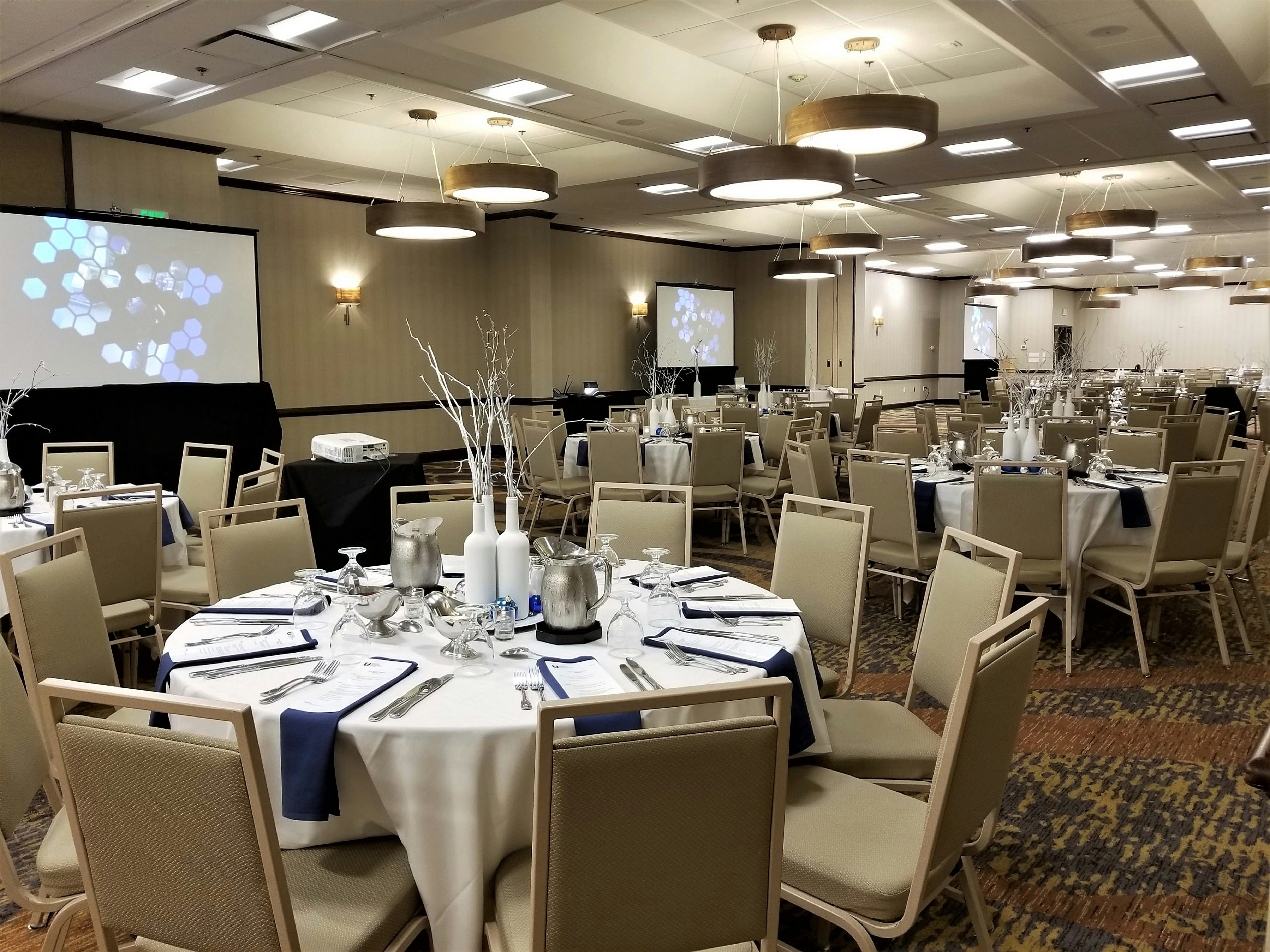 Embassy Suites By Hilton Seattle North Lynnwood 66/74
