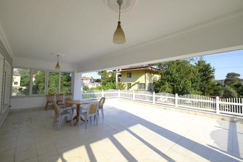 Olya Boutique Hotel 15/19