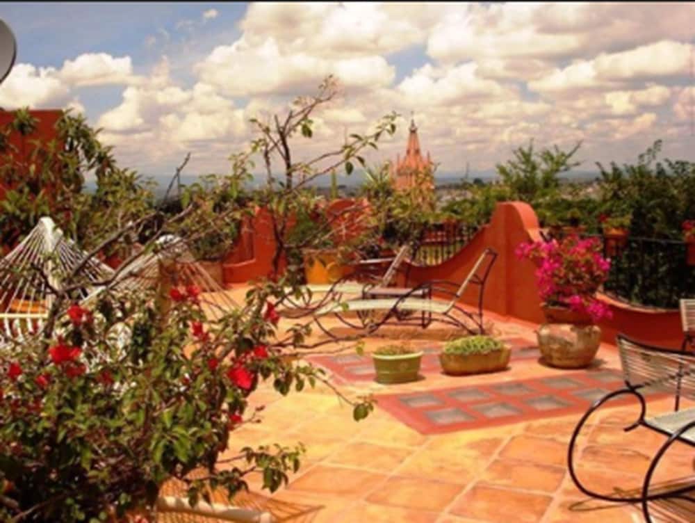 Hacienda de las Flores 26/50