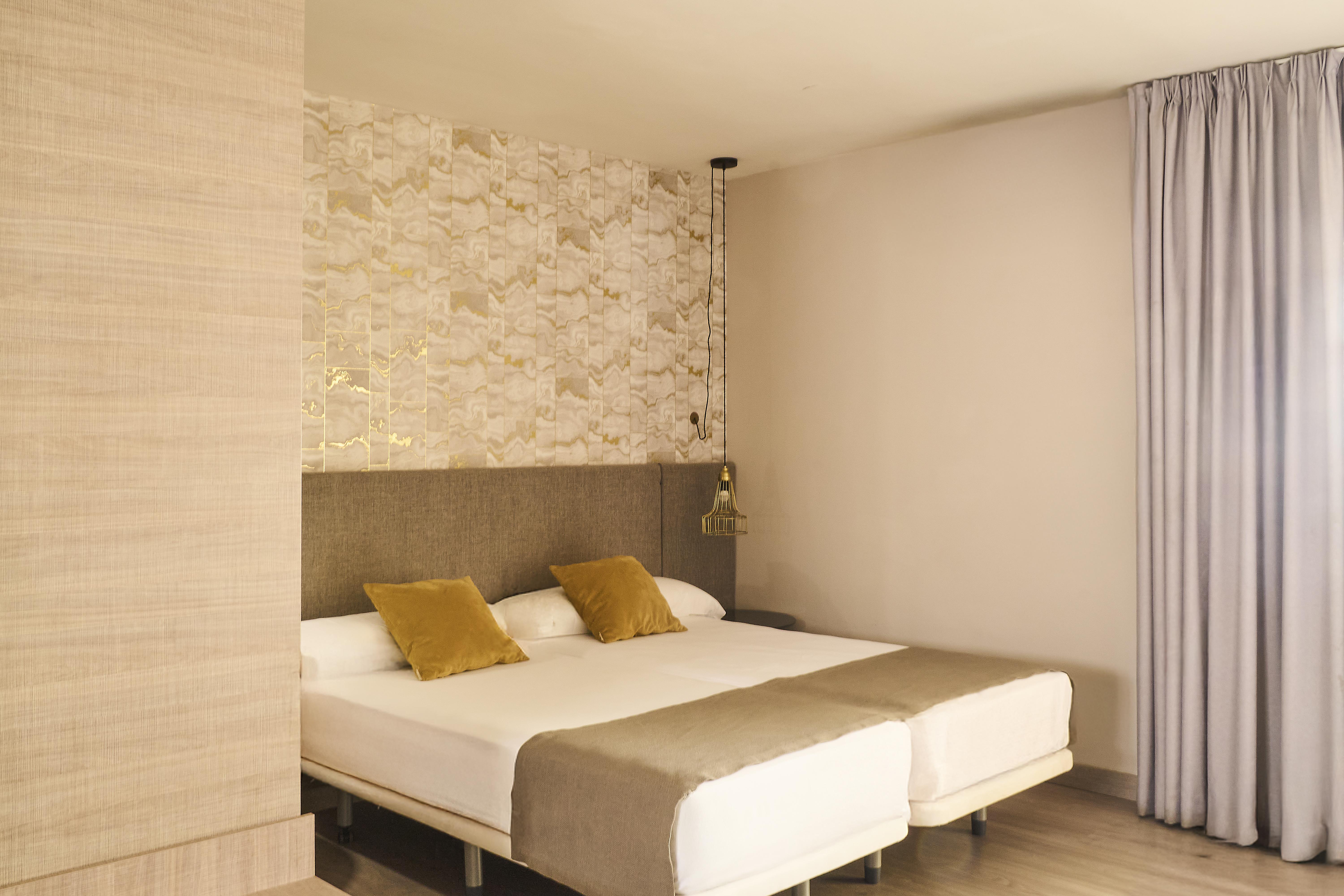 Studio, Double Bed, Balcony or Terrace