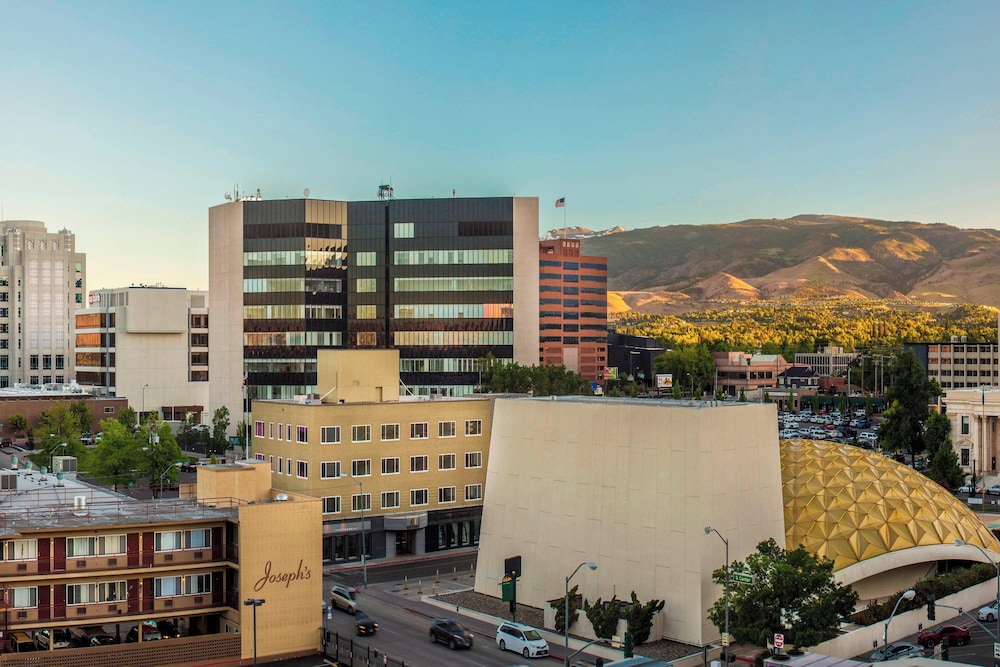 Renaissance Reno Downtown Hotel 1/50