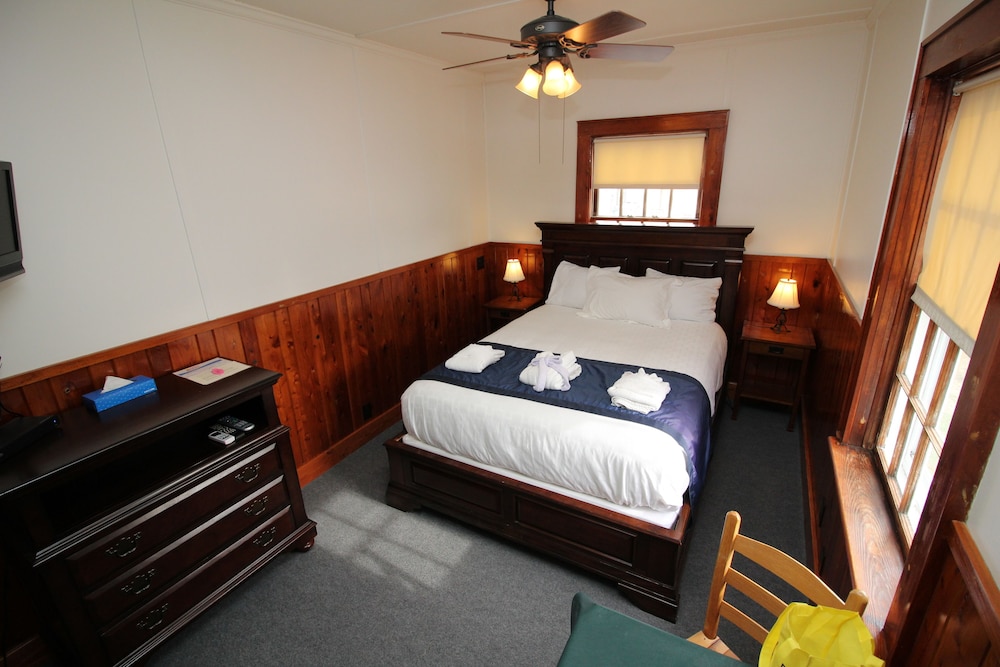 Nags Head Beach Inn by KEES Vacations 16/54