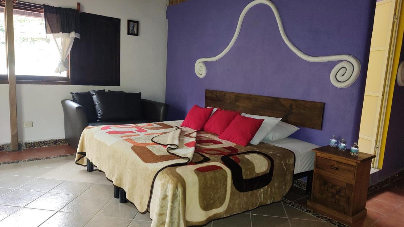 OYO Hotel Coyopolan 44/60