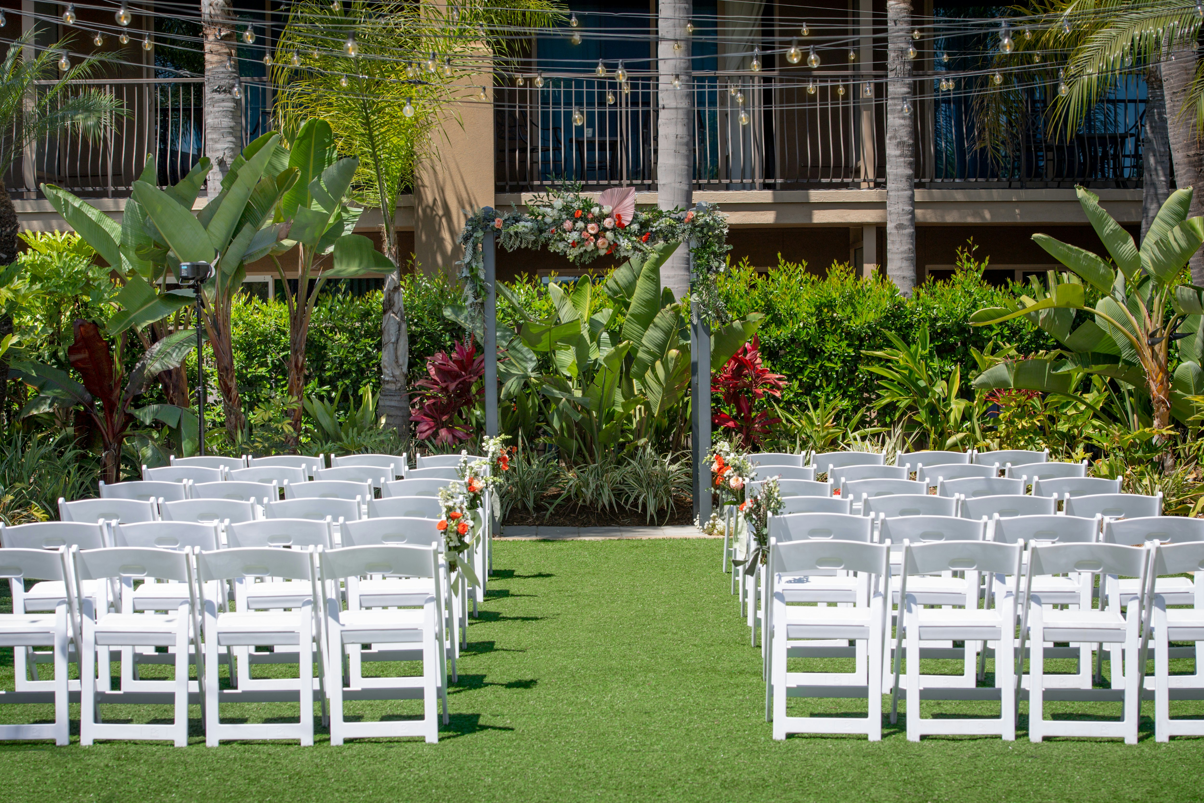 DoubleTree by Hilton San Diego Bayside 35/40