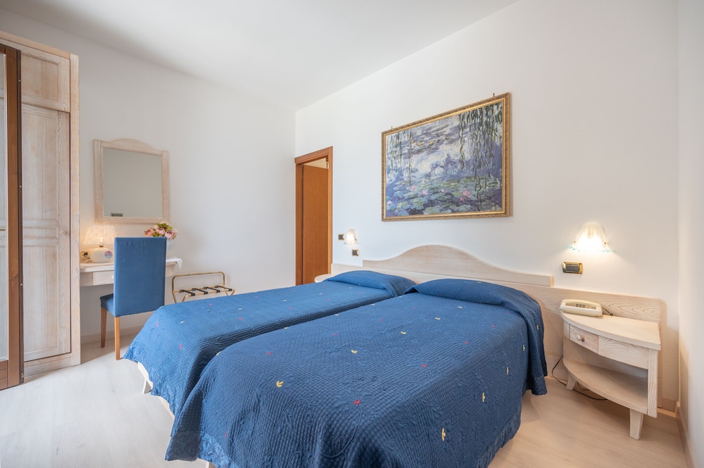 Hotel Laguna San Zeno 19/50