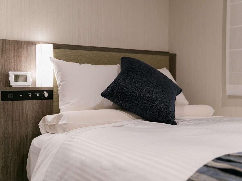 Semi Room, Standard, Double Bed, Smoking
