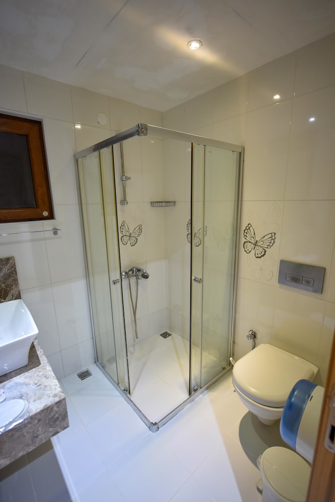Lidya City Hotel 40/44