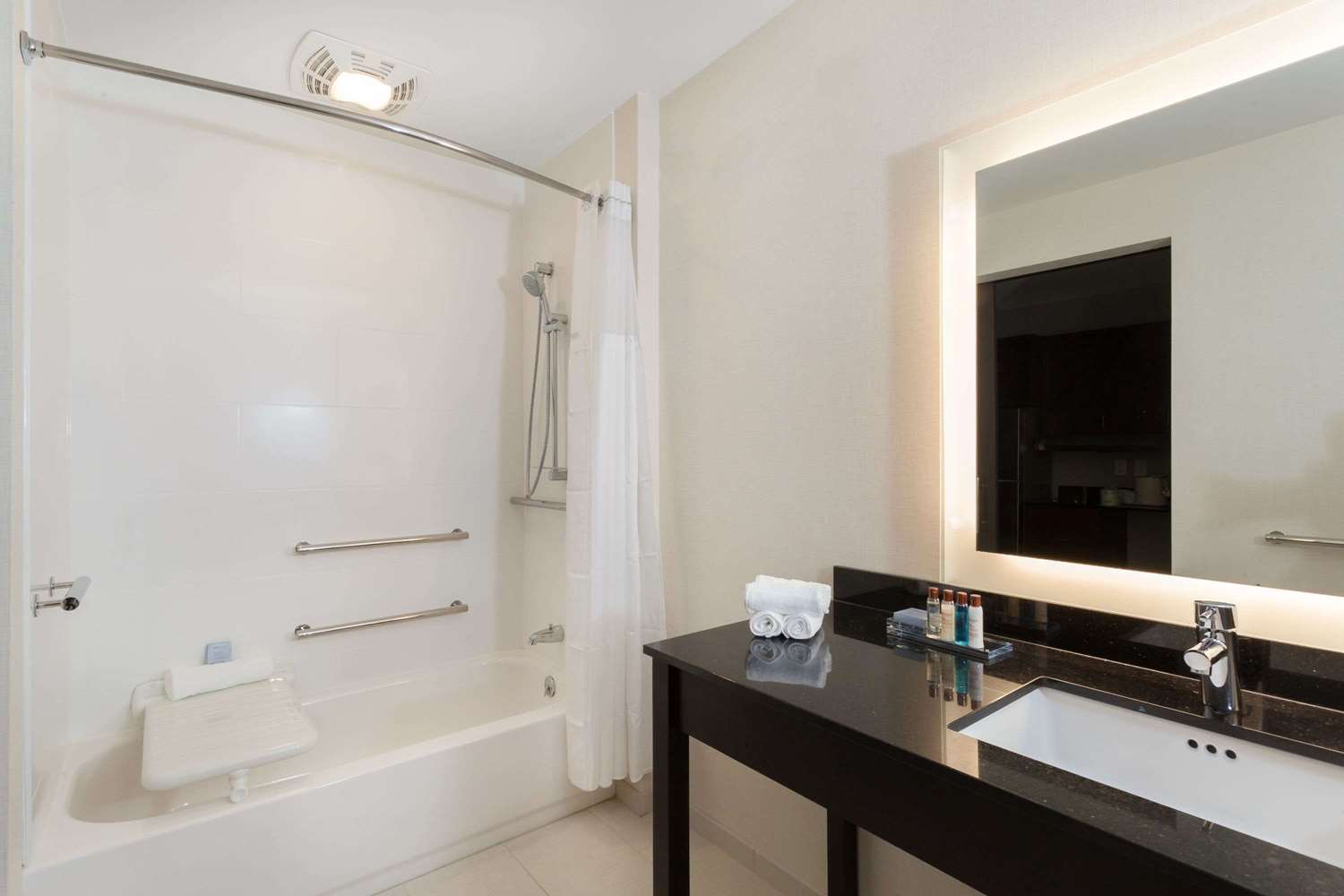 Wingate By Wyndham Altoona Downtown/Medical Center 29/31