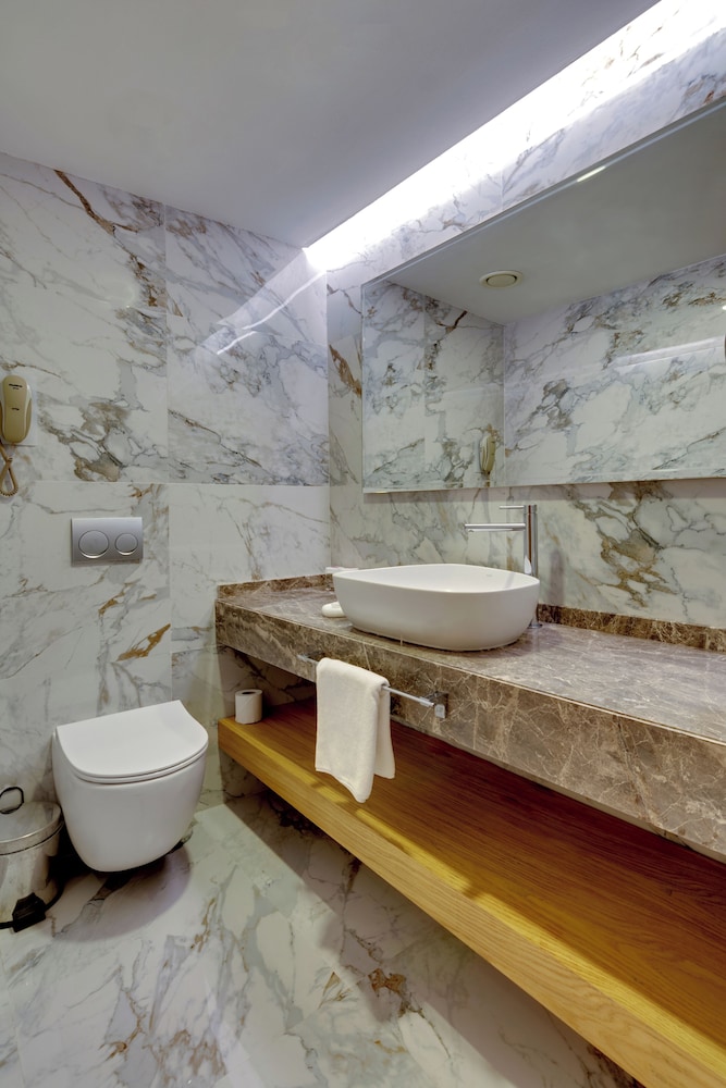 Grande Arte Hotel 54/58