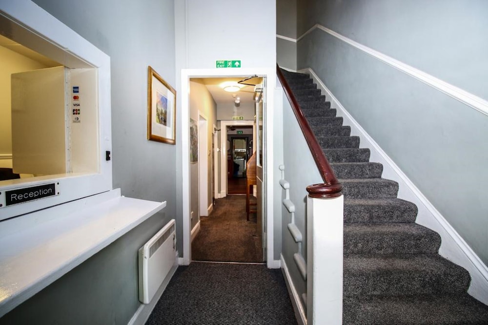 Charing Cross Guest House 53/62