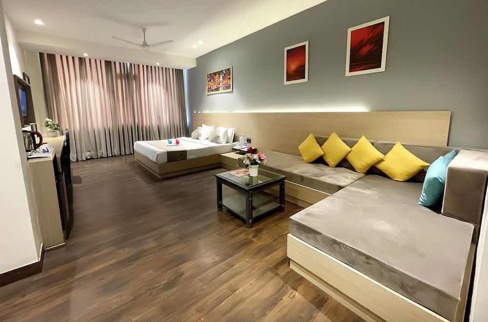 1 BEDROOM, PREMIER