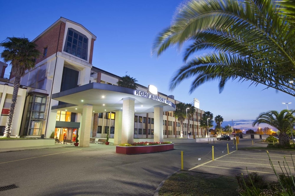 Mercure Rome Leonardo Da Vinci Airport in FIUMICINO